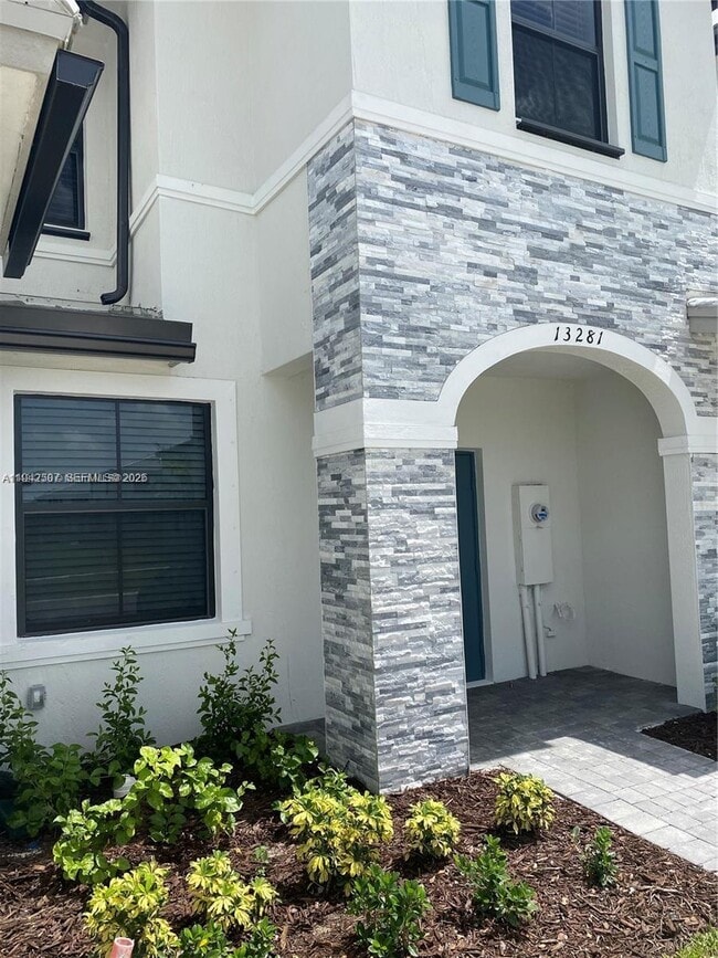 Building Photo - 13281 SW 285th St