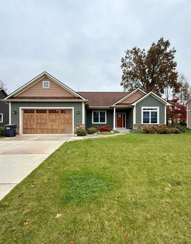 Primary Photo - Three Bedroom Home in Portage