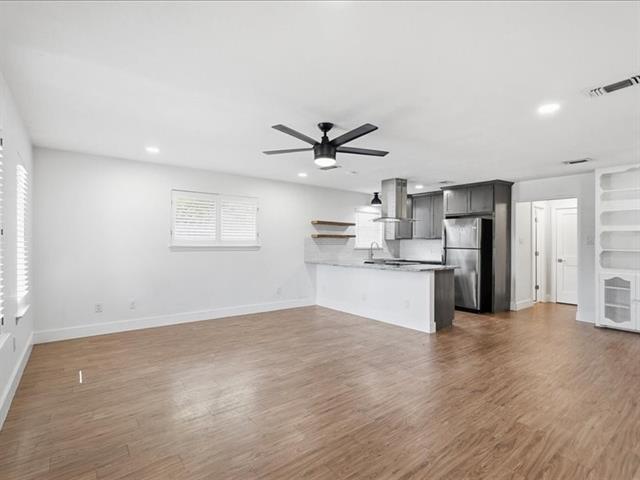 Foto del edificio - 2531 W Twelfth St