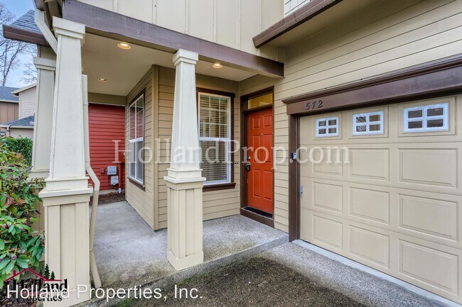 Foto del edificio - 3 br, 2.5 bath House - 572 NE 60th Ave