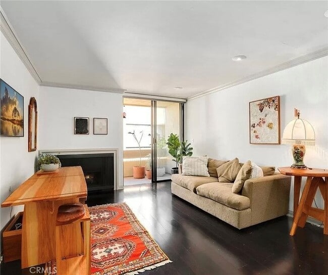 Photo - 750 Kings Rd Apartment