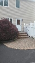 Building Photo - 57 Sage Hollow Ct