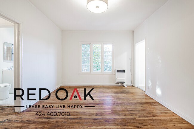 Foto del edificio - 836 Sanborn Ave