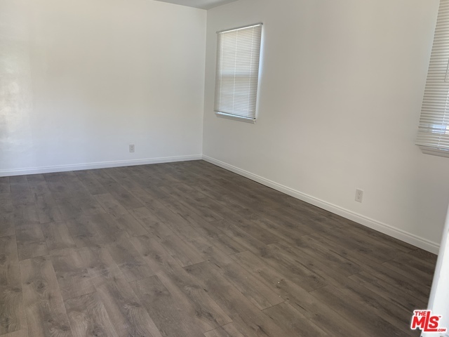 Building Photo - 908 Rosecrans Ave