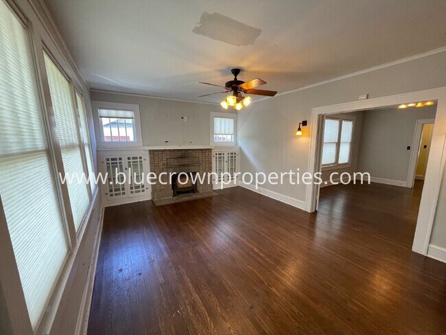 Foto del edificio - 5521 Richmond Ave