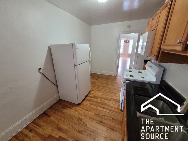 Foto del edificio - 913 Elmwood Ave