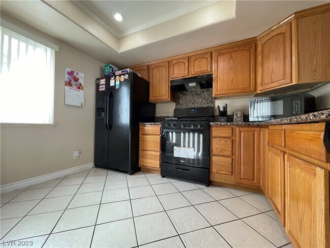 Building Photo - 7227 Magic Moment Ln
