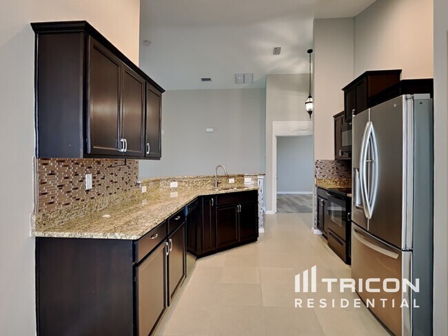 Building Photo - 3213 Hidden Meadows Ct