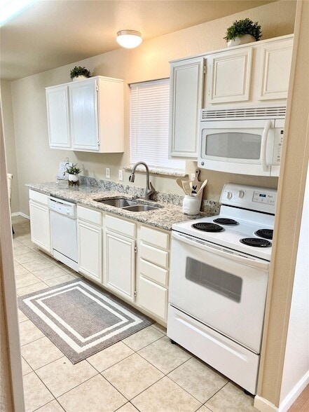Building Photo - 1202 Stone Creek Dr