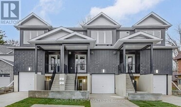 Building Photo - 98 Peel St