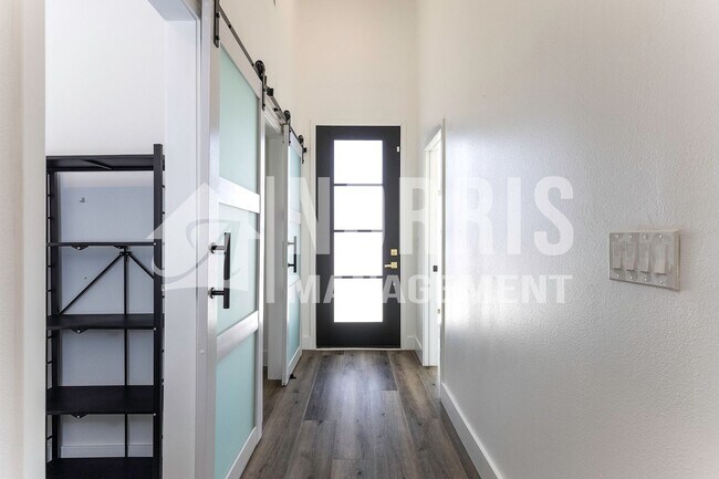 Building Photo - Brand New Home with Beautiful Updates!