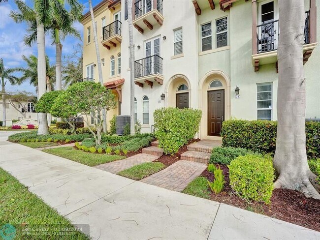 Foto del edificio - 58 Via Floresta Dr