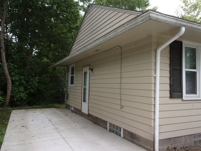 Building Photo - 3538 Orchard Dr