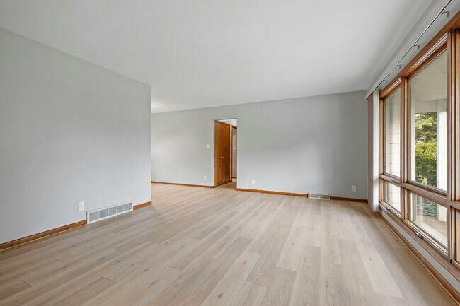 Foto del edificio - 527 South St