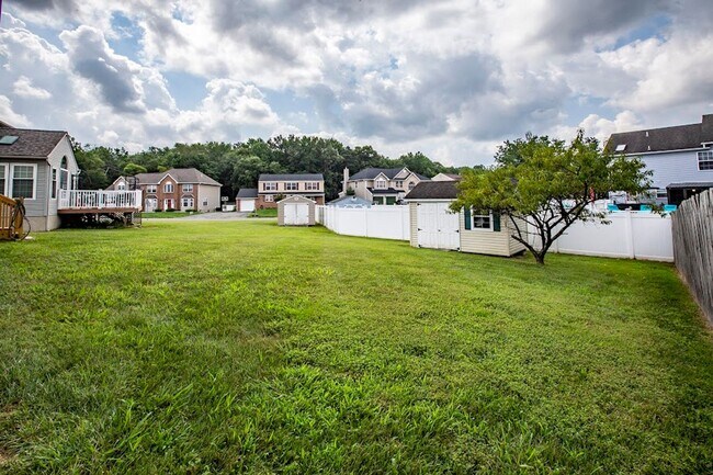 Foto del edificio - Charming 4 bedroom in Salem Woods availabl...
