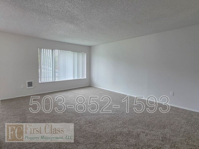 Foto del edificio - 1328 NE 186th Ave