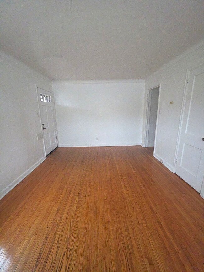 Foto del edificio - 656 Cleveland Ave S