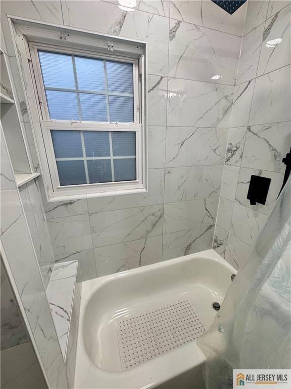 Building Photo - 39 Hillcrest Ave