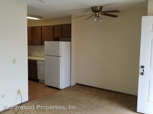 Building Photo - 1 br, 1 bath Apartment - 1015 CONCORD AVE.