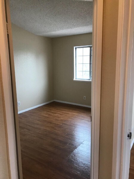 Foto del edificio - ¦¦¦¦ LUXURY LIVING IN THE HEART OF SOUTHRI...