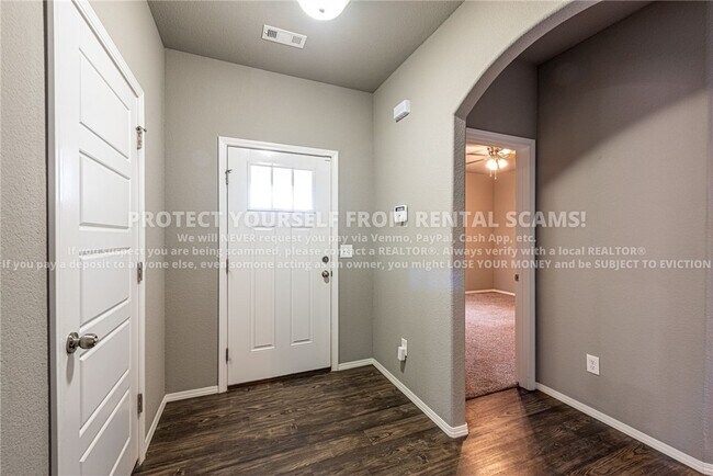 Building Photo - 1291 S Springfield Dr