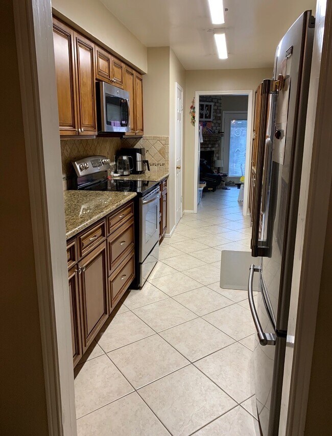 Foto del edificio - 13078 Trail Hollow Dr