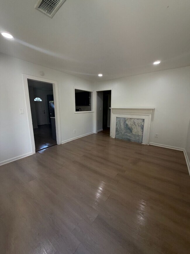 Foto del edificio - 505-507 Birney St NE