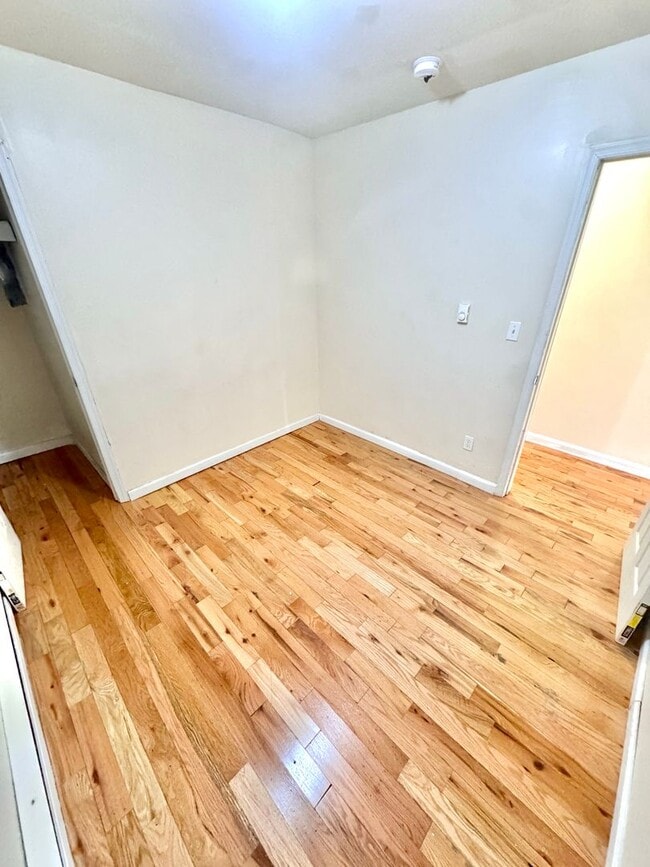 Foto del edificio - 235 N 7th St