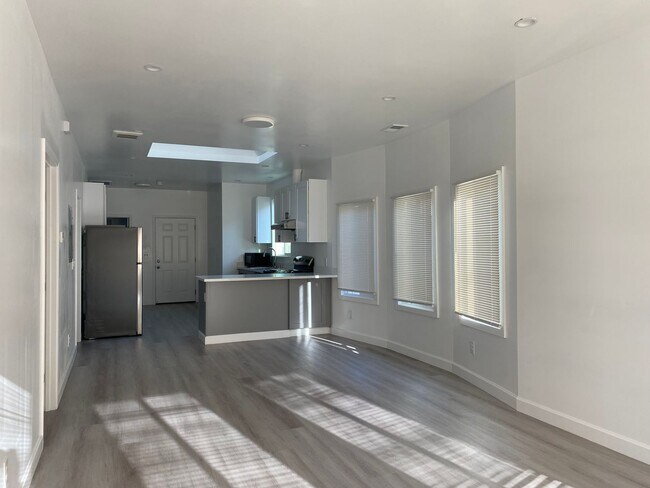 Foto del edificio - 1711 Bridge Ave