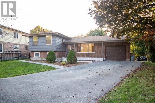 Building Photo - 59 Haliburton Pl