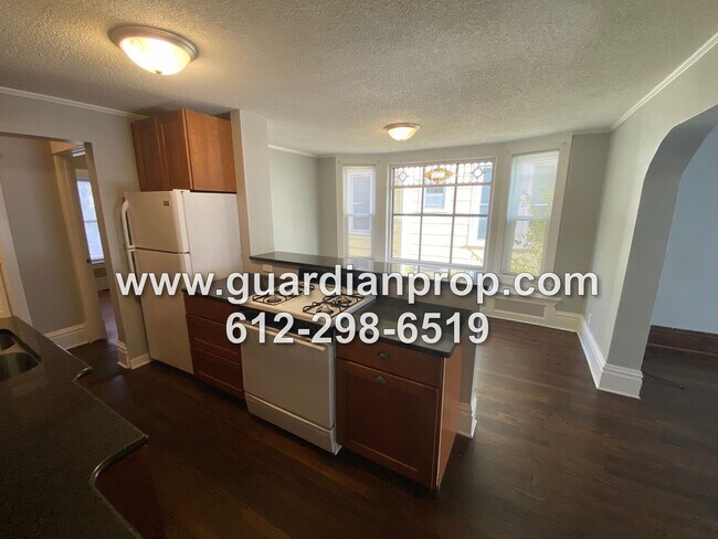 Foto del edificio - 1783 W Dayton Ave