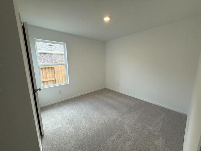 Building Photo - 9034 Song Sparrow Wy