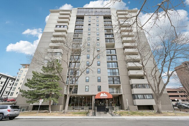 Foto del edificio - 2 Adams St
