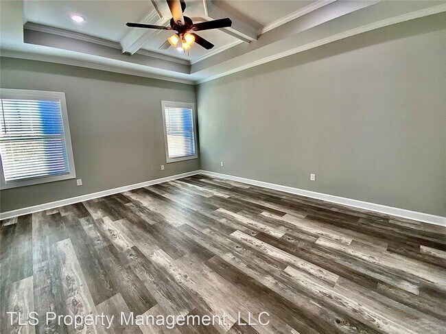 Building Photo - 4 br, 3 bath House - 203 Cypress Lane