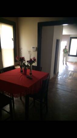 Foto del edificio - 3317 Edmondson Ave