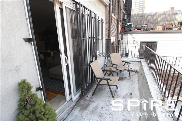 Primary Photo - 63 W 68th St