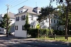 Building Photo - 225 Standish Ave