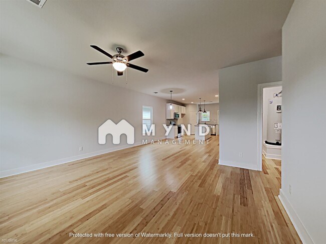 Building Photo - 3 br, 2 bath House - 423 Channing Ave