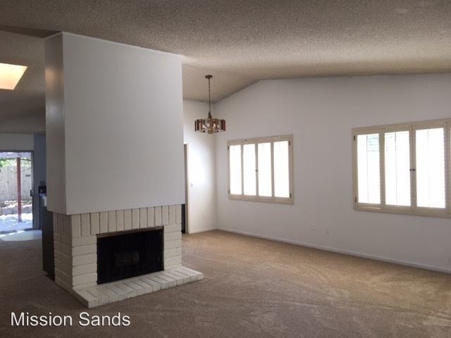 Building Photo - 4 br, 2 bath House - 11539 Tribuna Ave.