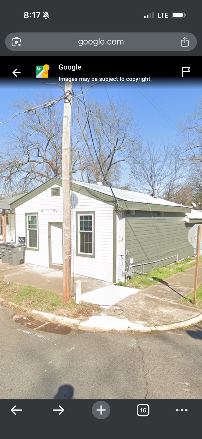 Building Photo - 517 3rd St