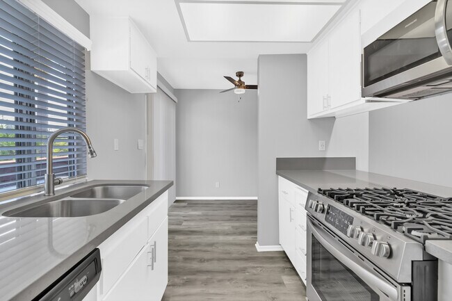 Acacia Terrace Apartments Brea Ca Apartments Com