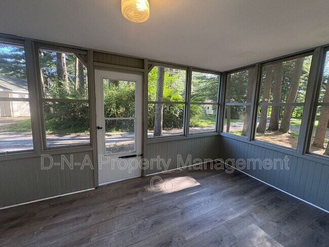 Building Photo - 240 Acres Rd
