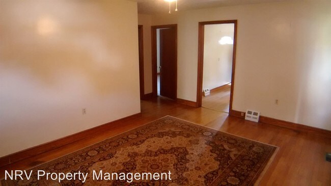 Building Photo - 3 br, 1 bath House - 600 Denby Street