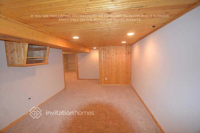Foto del edificio - 4169 Upper 145th St W