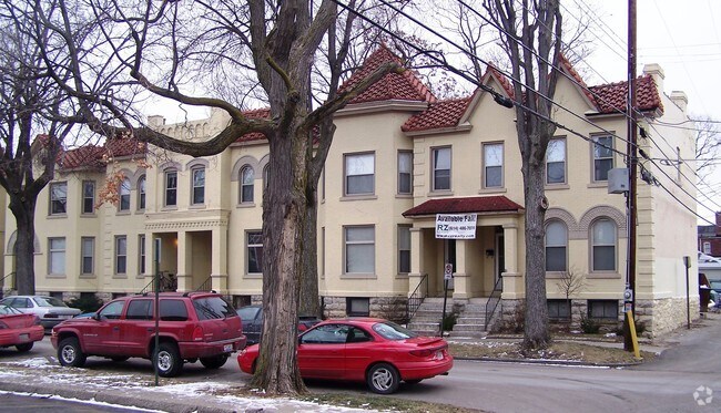 Building Photo - 1514-1524 Highland St