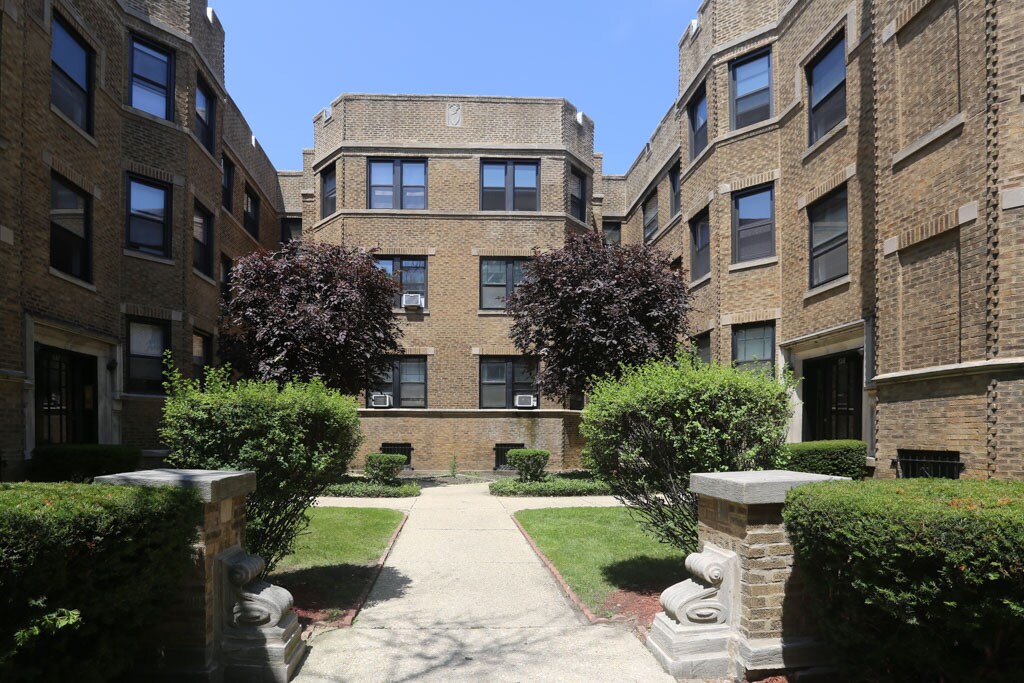 Primary Photo - 632 W Stratford Pl