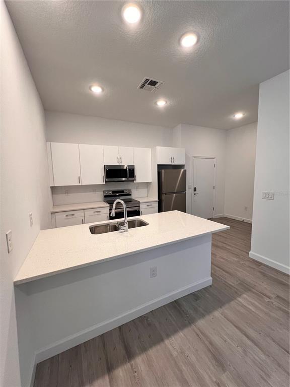 Building Photo - 281 Famagusta Dr
