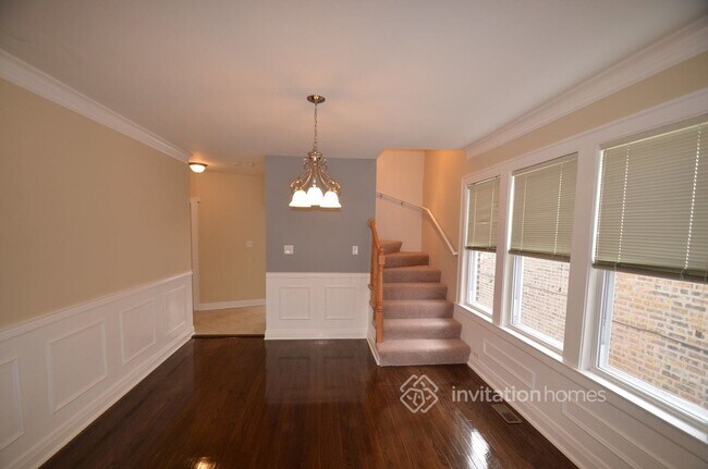 Building Photo - 3011 N Marmora Ave