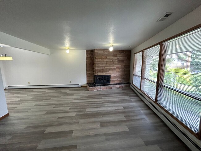 Foto del edificio - 1512-1514 S Division St