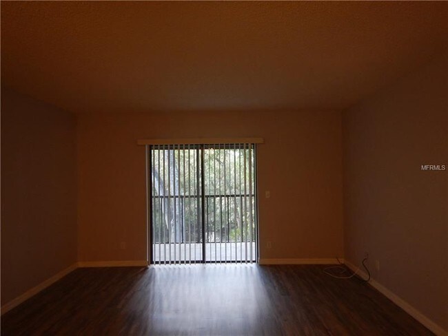 Foto del edificio - 2 bed 2 bath condo
